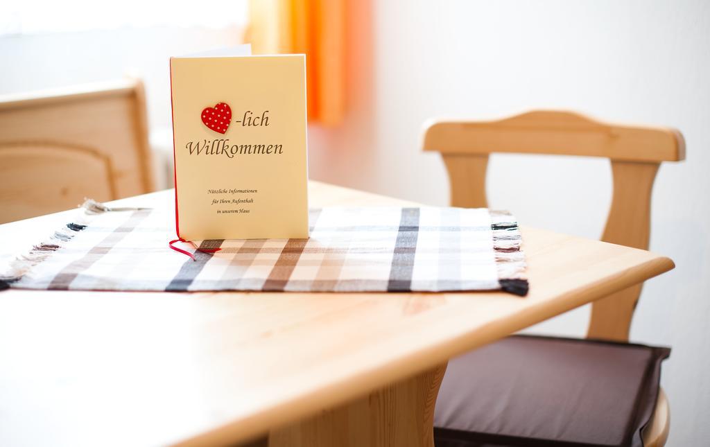 Hotel & Restaurant - Gasthaus Brandner Trendelburg Екстериор снимка